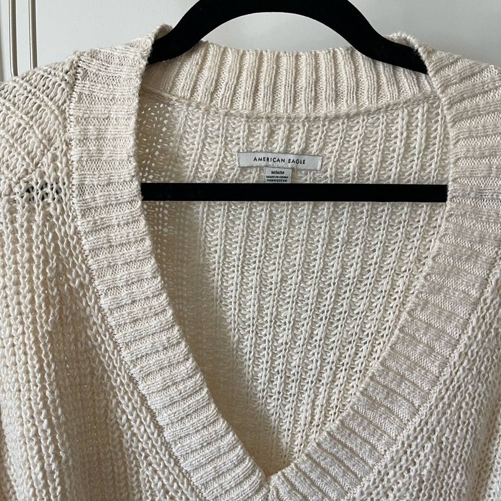 AE Knit Sweater - Picture 4 of 5